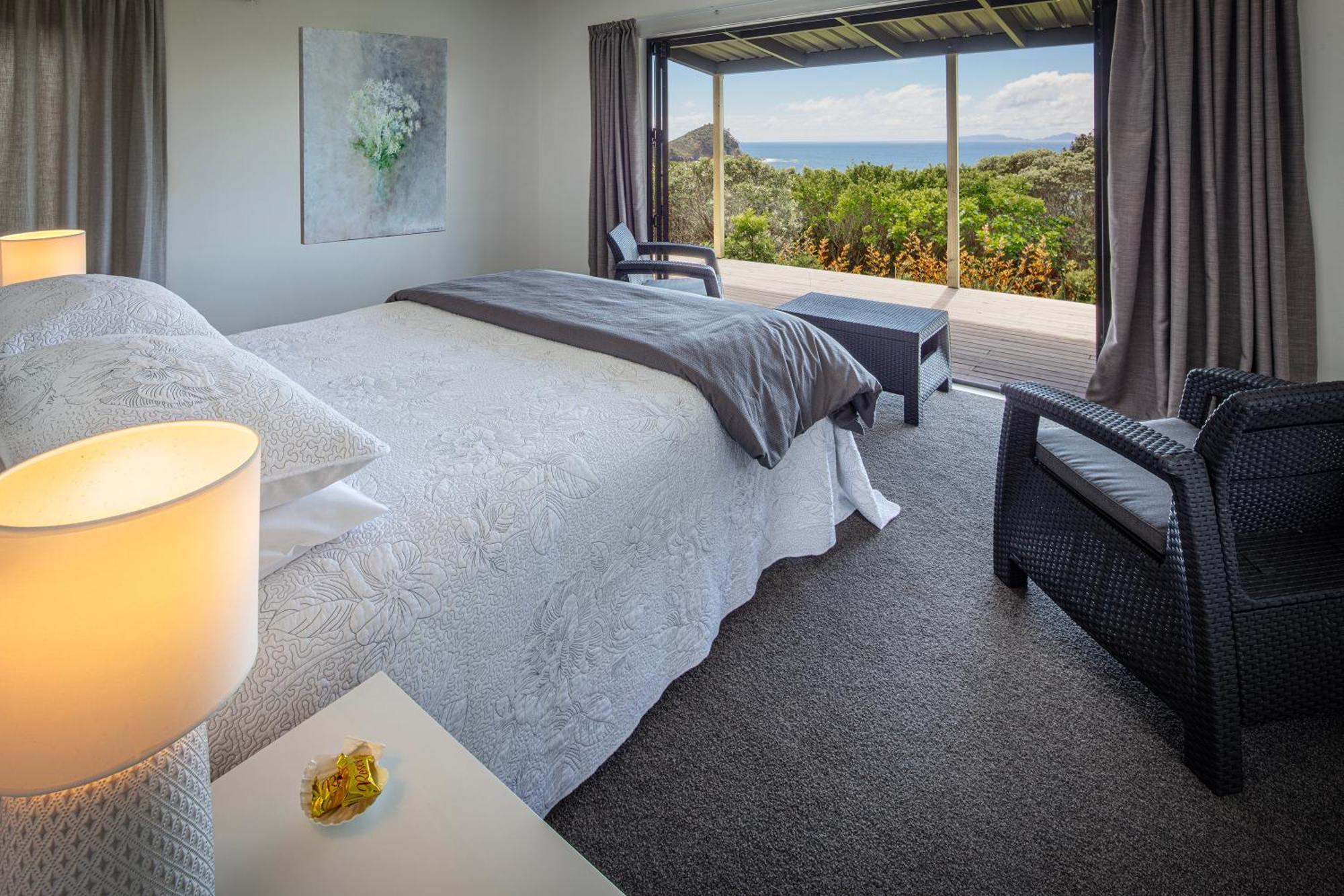 The Lighthouse Lookout Bed & Breakfast Tutukaka Exterior photo